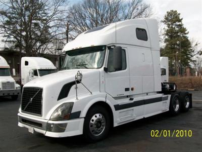 2005 VNL670 USED TRUCK