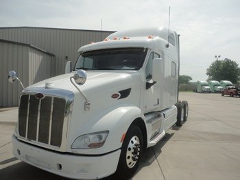 Peterbilt 587