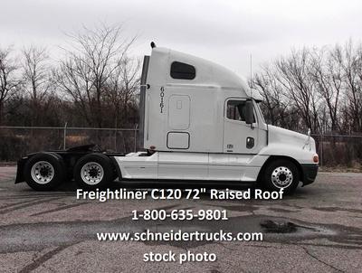 Schneider Used White Frieghtliner